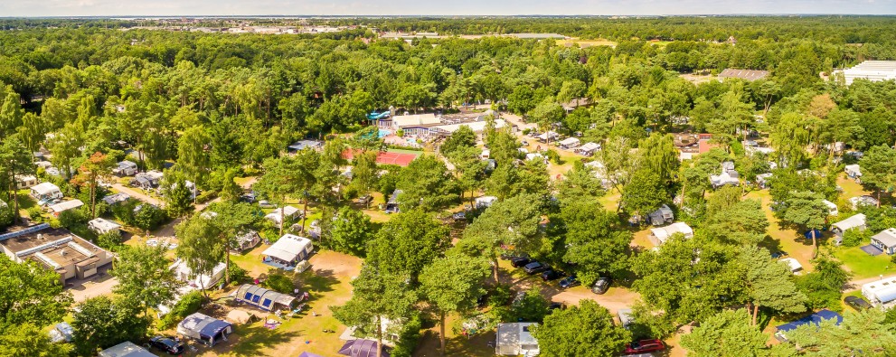 Luchtfoto De Haeghehorst - Kamperen op de Veluwe