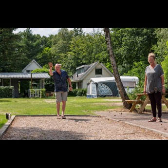 50 plus camping veluwe jeu de boules
