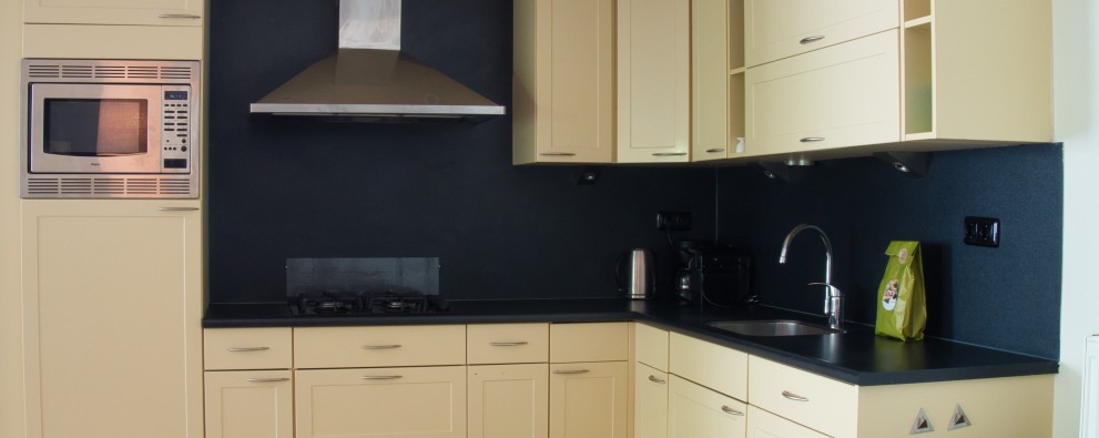 Camping De Haeghehorst-Ermelo-appartement-keuken1.jpeg