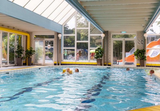 Binnenzwembad HH